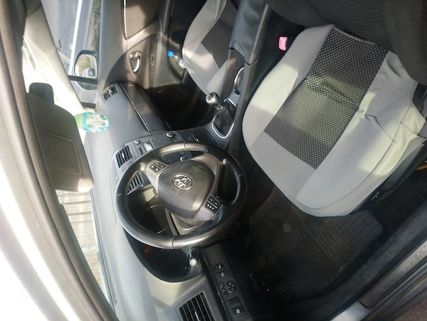 TOYOTA Avensis 2010 — imagine 2