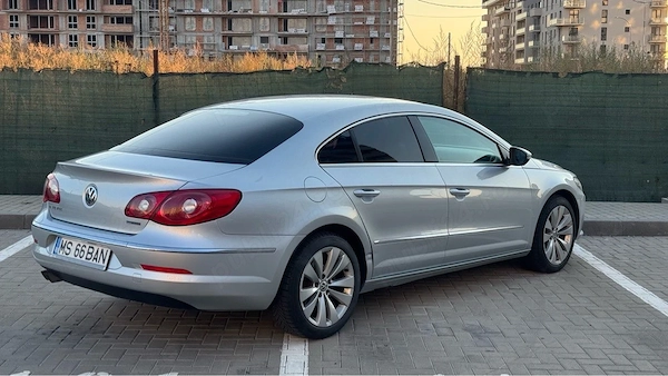 VOLKSWAGEN Passat CC 2011 — imagine 4