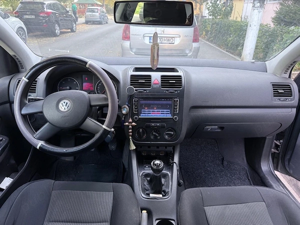 VOLKSWAGEN Golf 2004 — imagine 4