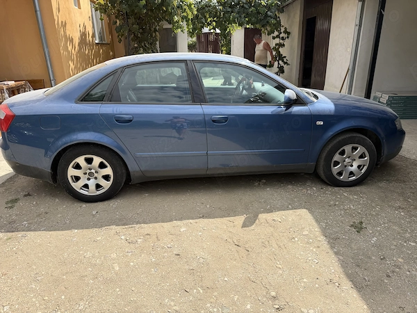 AUDI A4 2002 — imagine 3