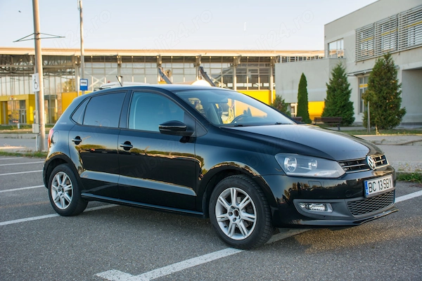 VOLKSWAGEN Polo 2011 — imagine 3