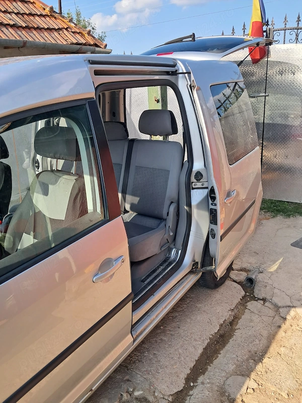 VOLKSWAGEN Caddy 2010 — imagine 5