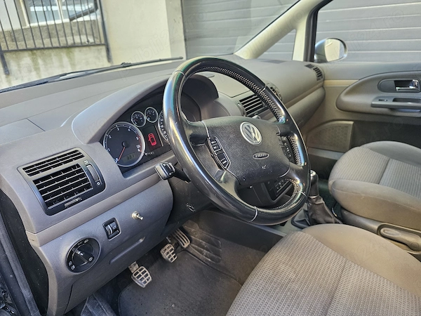 VOLKSWAGEN Sharan 2008 — imagine 5