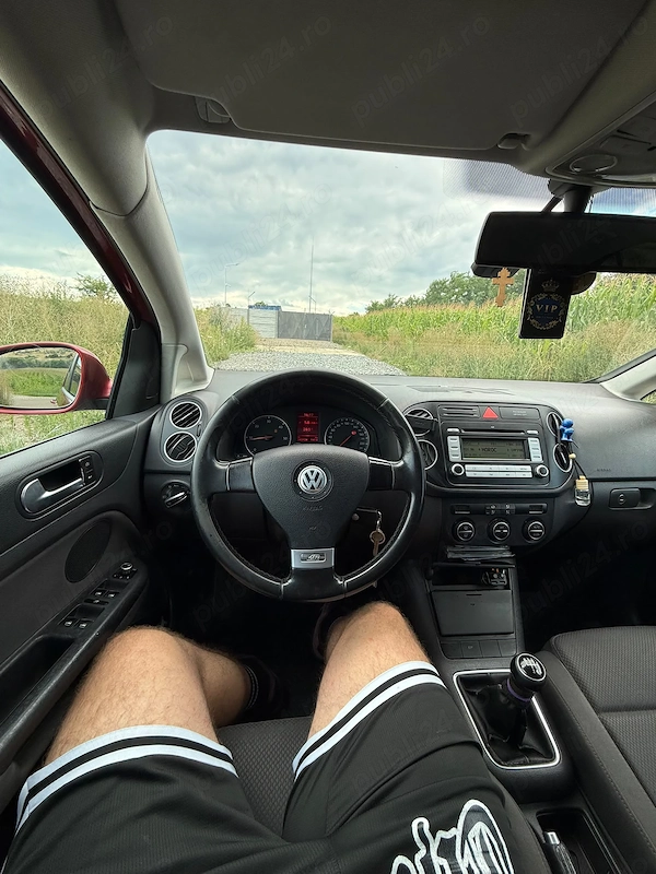 VOLKSWAGEN Golf 2006 — imagine 5