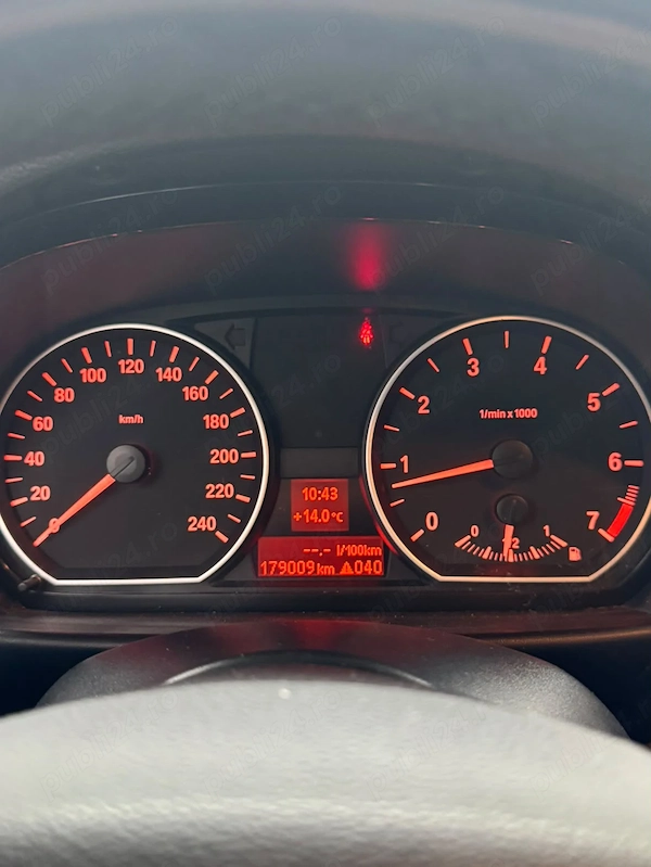 BMW 1 Series 2010 — imagine 6