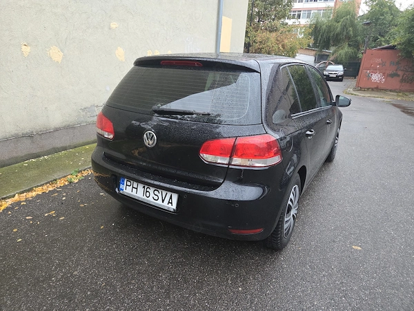 VOLKSWAGEN Golf 2010 — imagine 2