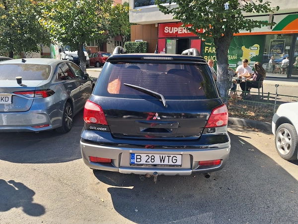 MITSUBISHI Outlander 2005 — imagine 1