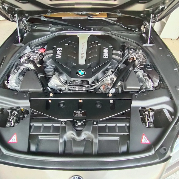 BMW 6 Series 2013 — imagine 9