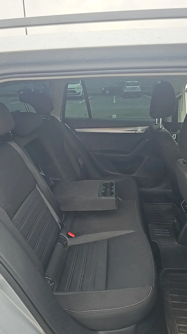 SKODA Octavia 2019 — imagine 3