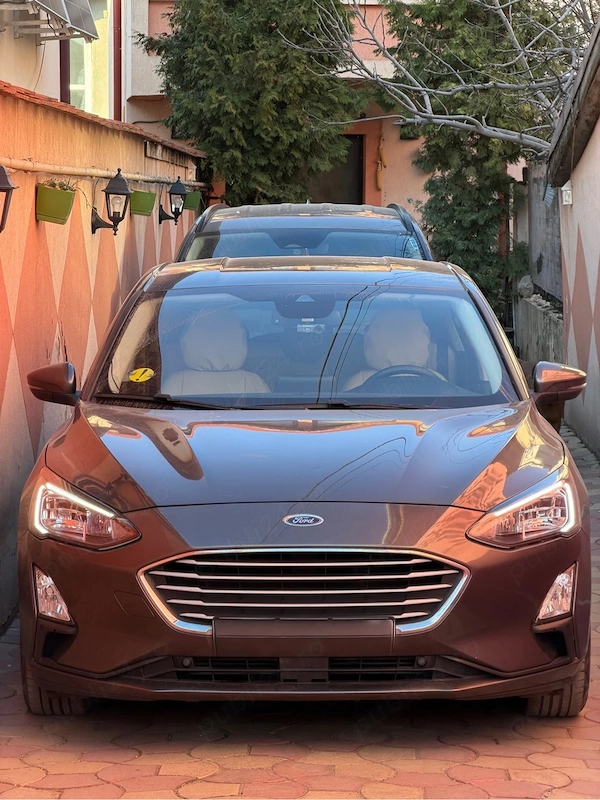 FORD Focus 2021 — imagine 3