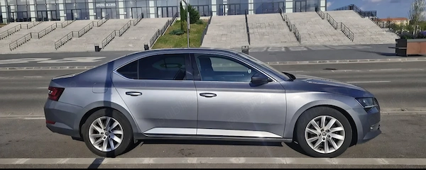 SKODA Superb 2016 — imagine 2