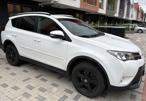 TOYOTA RAV4 2014 — imagine 3