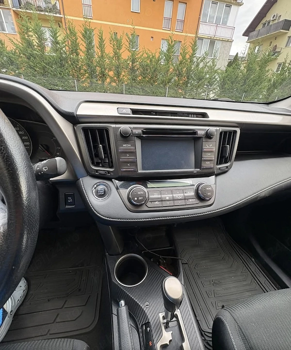 TOYOTA RAV4 2014 — imagine 5