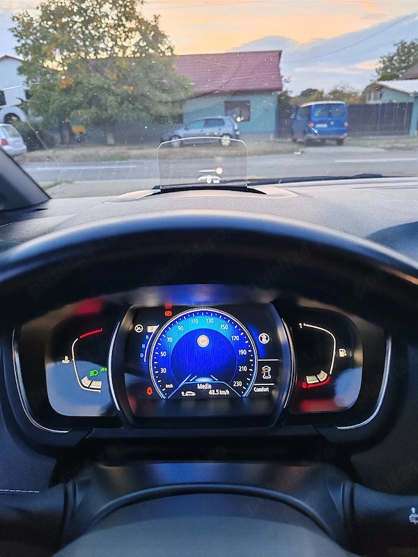 RENAULT Scenic 2018 — imagine 8