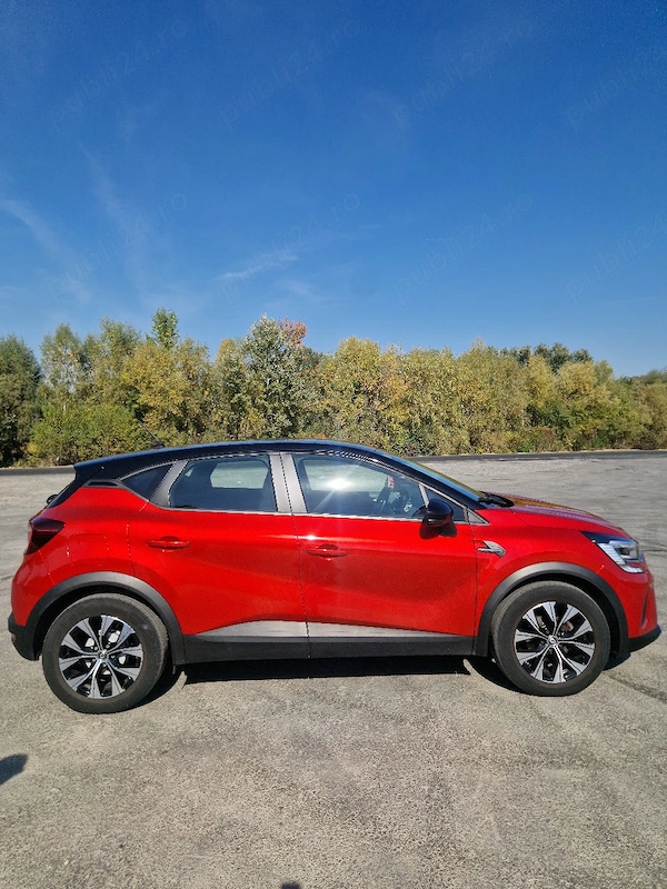 RENAULT Captur 2022 — imagine 4