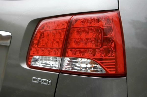 KIA Sorento 2011 — imagine 10
