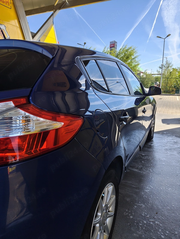 RENAULT Megane 2010 — imagine 4