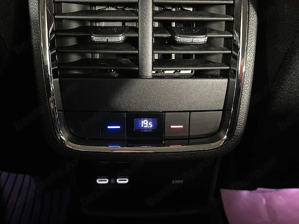 SKODA Octavia 2022 — imagine 20