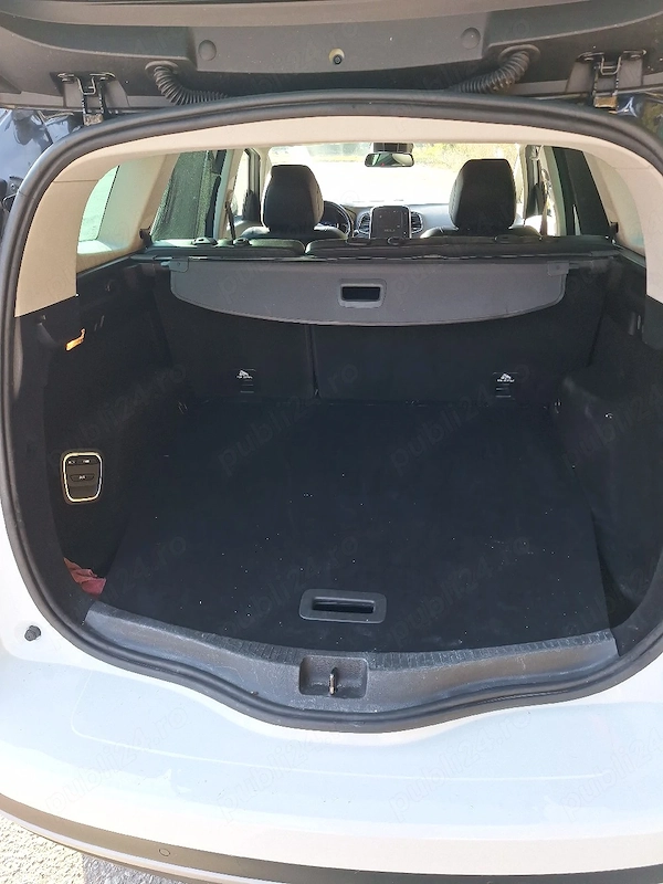 RENAULT Grand Scenic 2017 — imagine 3