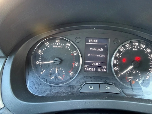 SKODA Rapid 2015 — imagine 3