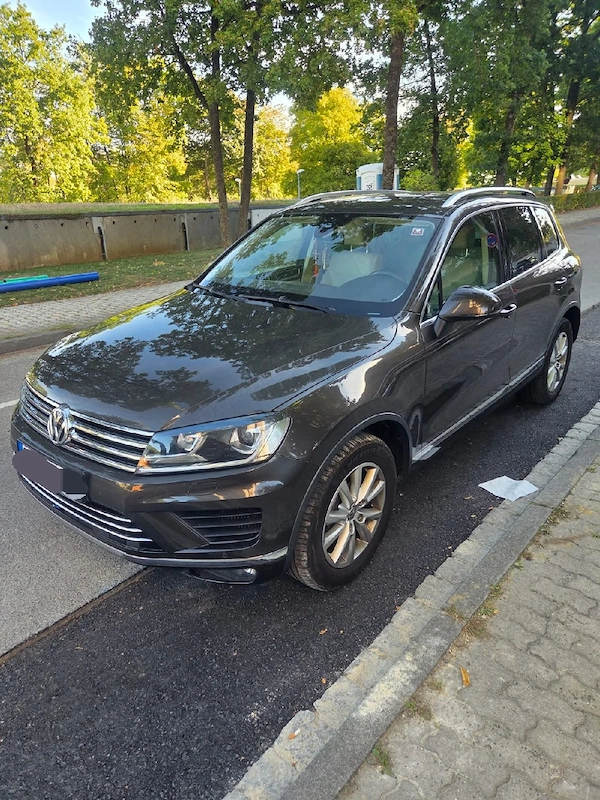 VOLKSWAGEN Touareg 2015 — imagine 5