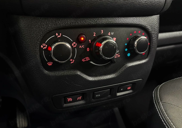 DACIA Lodgy 2015 — imagine 13