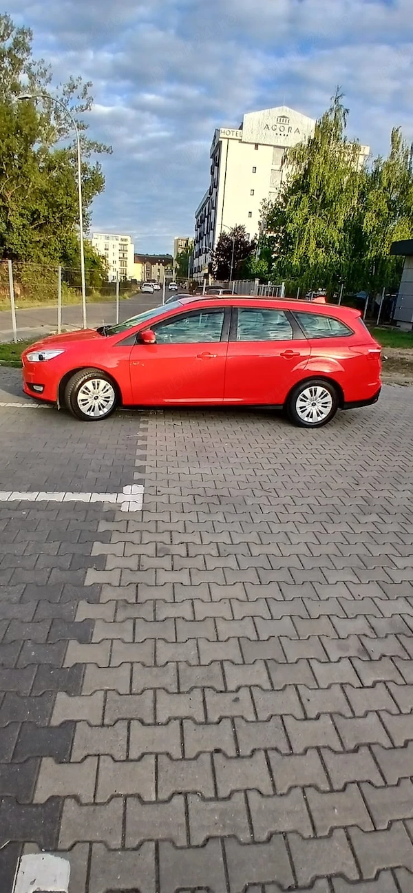 FORD Focus 2015 — imagine 4