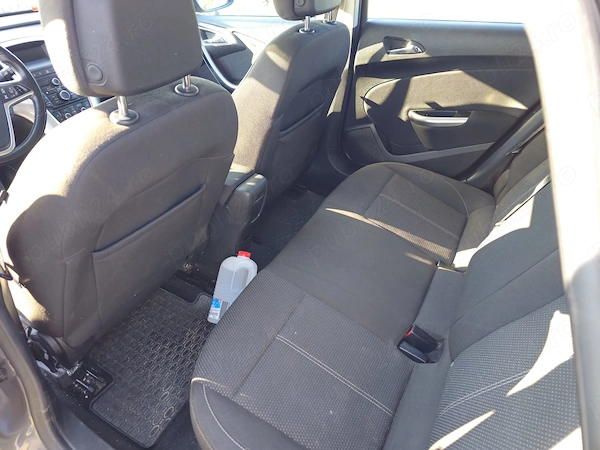 OPEL Astra 2010 — imagine 4