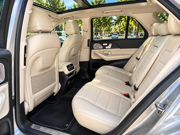 MERCEDES-BENZ  2022 — imagine 3