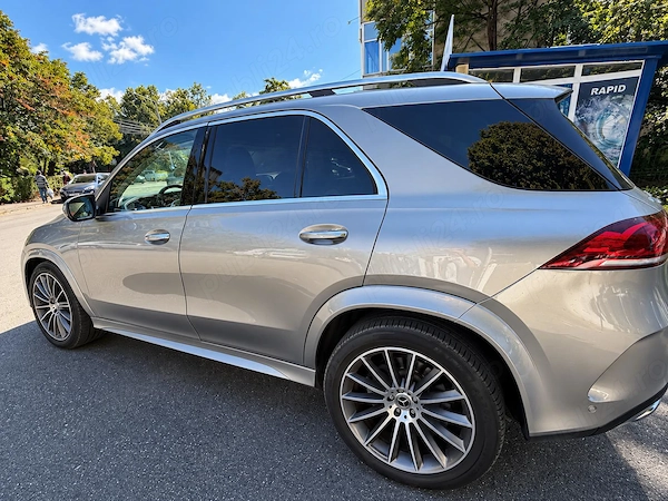 MERCEDES-BENZ  2022 — imagine 8