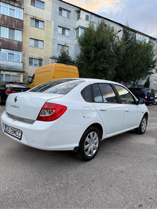 RENAULT Symbol 2013 — imagine 4