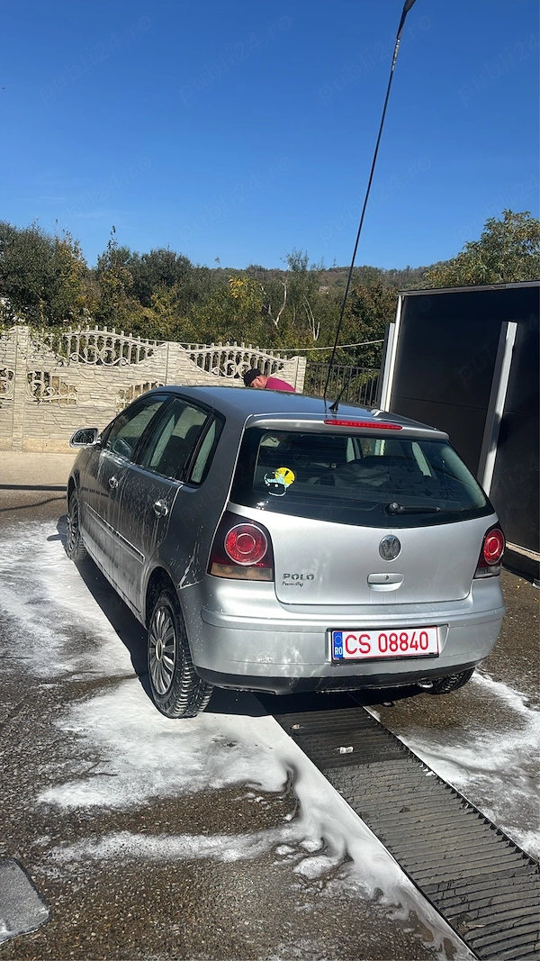 VOLKSWAGEN Polo 2006 — imagine 1