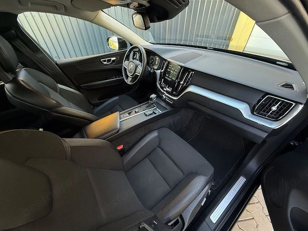 VOLVO Unknown Model 2017 — imagine 10