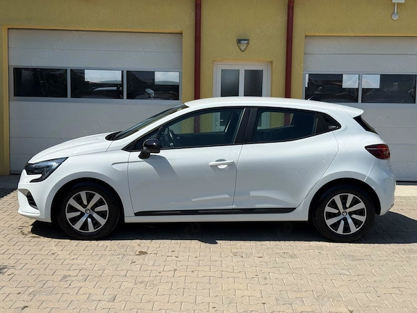 RENAULT Clio 2023 — imagine 11