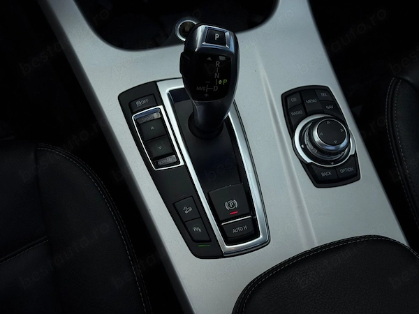 BMW  2011 — imagine 20