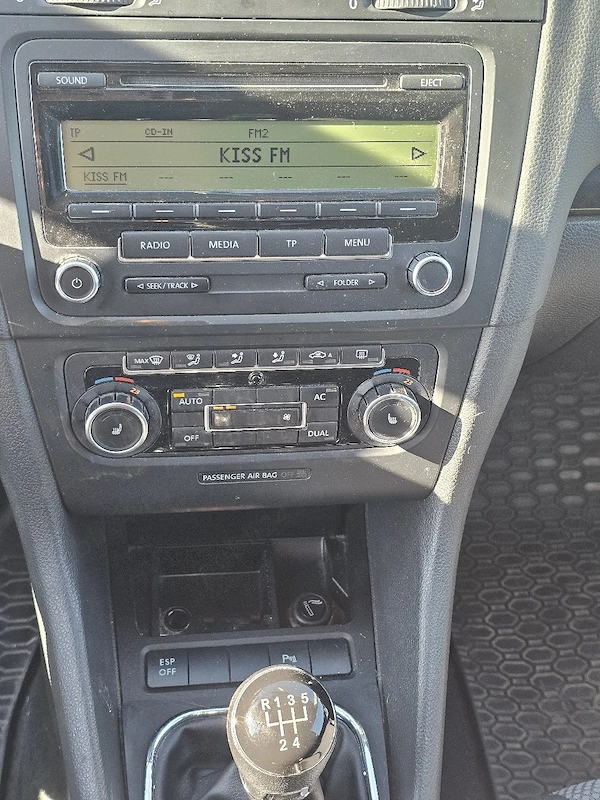 VOLKSWAGEN Golf 2009 — imagine 9