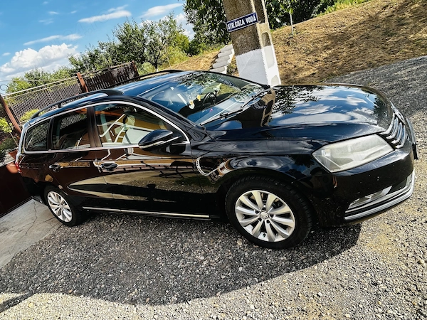 VOLKSWAGEN Passat 2011 — imagine 2