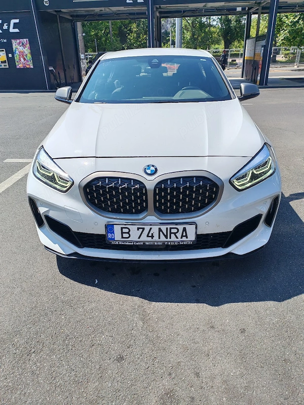 BMW Seria 1 2023 — imagine 4