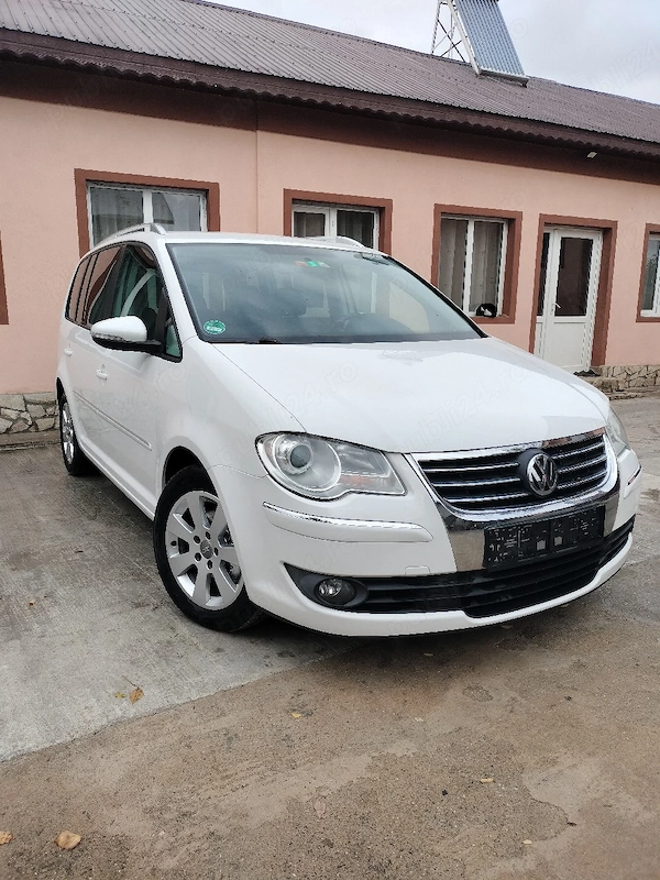 VOLKSWAGEN Touran 2009 — imagine 4