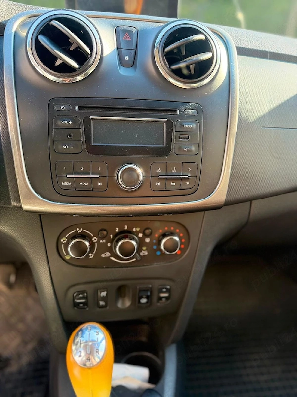 DACIA Logan 2015 — imagine 2