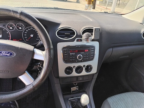 FORD Focus 2008 — imagine 5