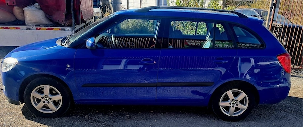 SKODA Fabia 2009 — imagine 4