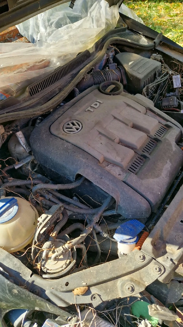 VOLKSWAGEN Polo 2010 — imagine 4