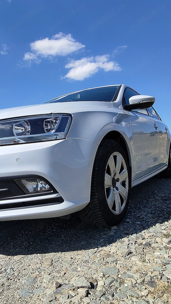VOLKSWAGEN Jetta 2018 — imagine 2