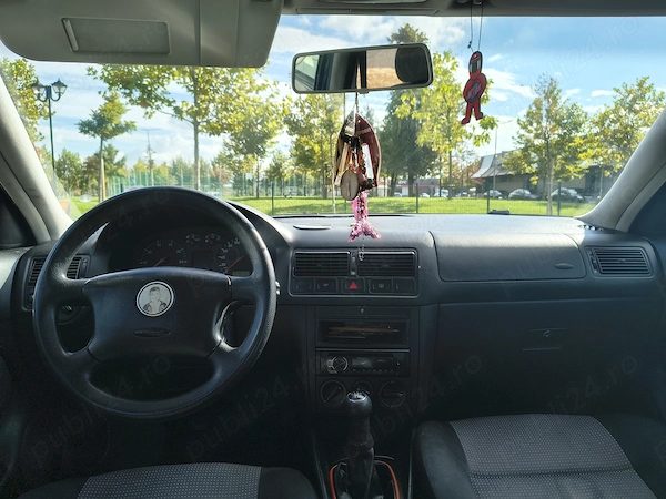 VOLKSWAGEN Golf 2003 — imagine 3