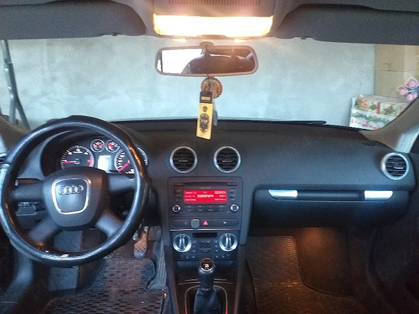 AUDI A3 2010 — imagine 5