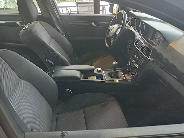 MERCEDES-BENZ C-Class 2011 — imagine 9