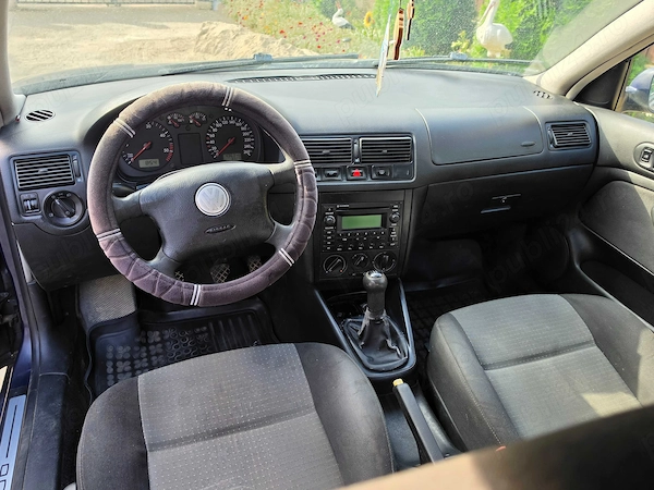VOLKSWAGEN Golf 2004 — imagine 7