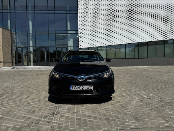 TOYOTA Auris 2017 — imagine 3