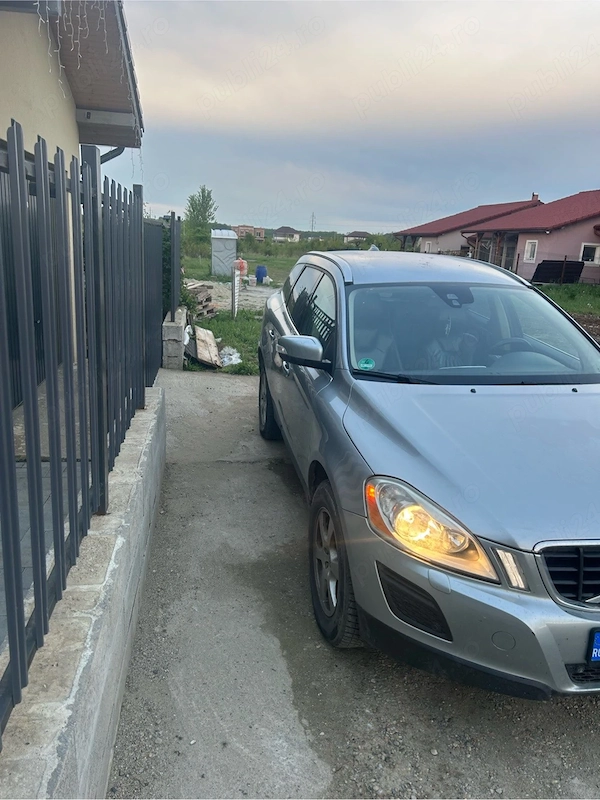 VOLVO XC60 2012 — imagine 4